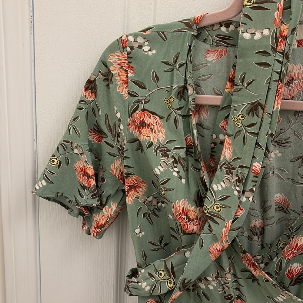 Loft wrap blouse - Picture 4 of 7